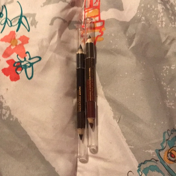 Eyeliners - Picture 1 of 1